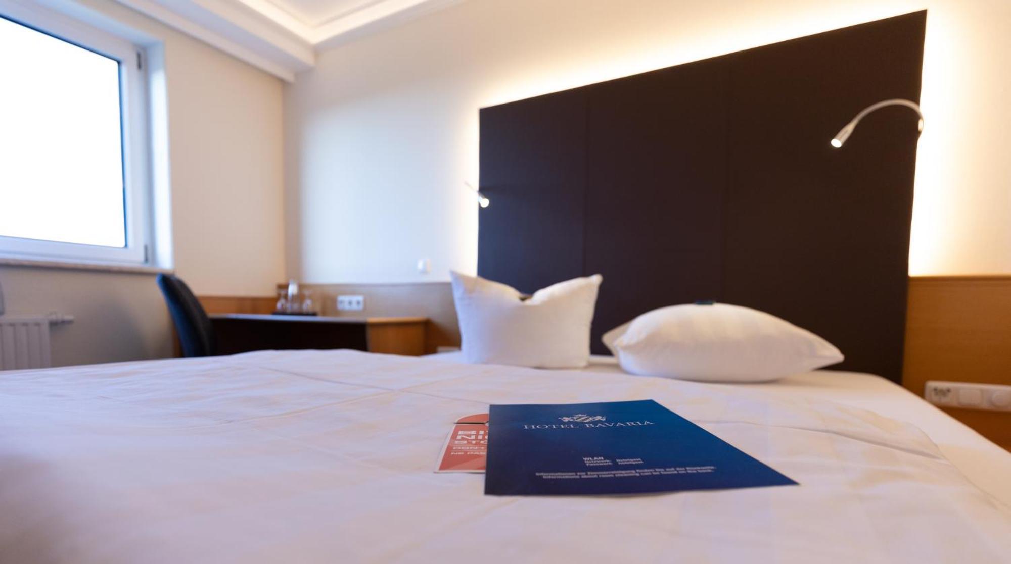 Hotel Bavaria Brehna Luaran gambar